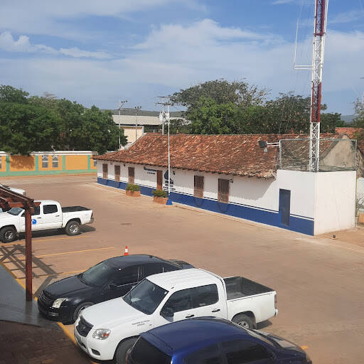 Banco La Vela De Coro